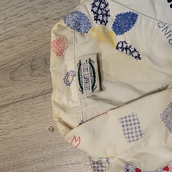 Vintage 80's Spring Time Shirt. - Picture 5 of 11